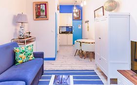 Studio Travel, 120m Vieux-Port, Climatisé, Calme
